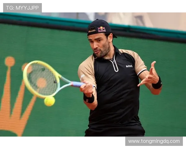 中国新星连克强敌勇夺网球大师赛冠军引发世界媒体热议