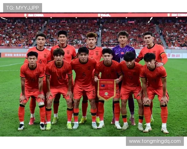 中国足球超级联赛迎来新赛季豪强对决 上演激烈争冠之战