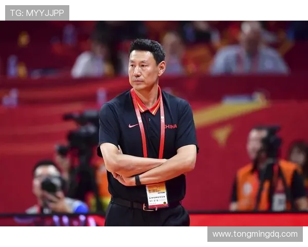 中国男篮逆转获胜晋级世界杯四强 李楠称赞球员团队精神展现最佳状态