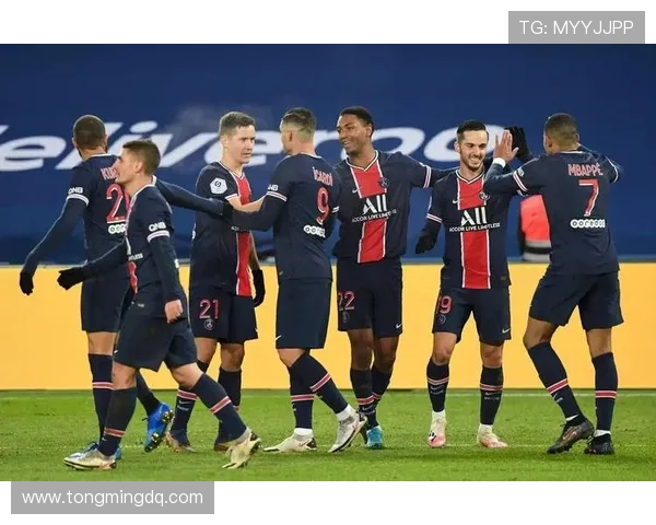 洛里昂俱乐部在新赛季开启前进行阵容调整，力求再创佳绩