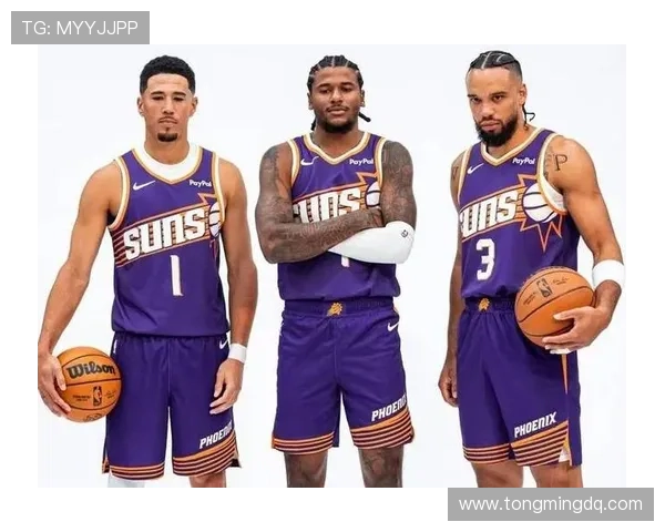 爵士队迎来新赛季挑战 球队阵容调整与年轻球员成长成关键因素