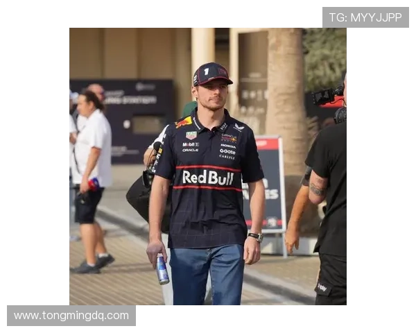 2025 赛季终极决战：阿布扎比三强鏖战，谁将登顶 F1 车王？