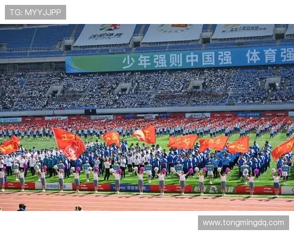 年轻冠军再创佳绩引爆全球体育热潮激励新一代运动梦想绽放力量时