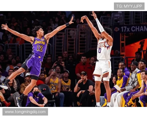 湖人队新赛季引援计划曝光 詹姆斯与浓眉能否带领球队再度冲击总冠军