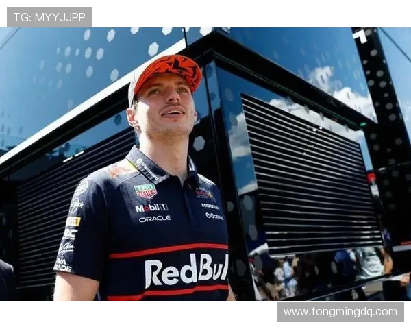 维斯塔潘逆袭追逐五连冠 F1季末乌布都决战悬念再起