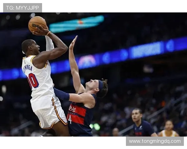 篮网队新赛季引援大计揭晓 热身赛表现亮眼球员或成关键因素