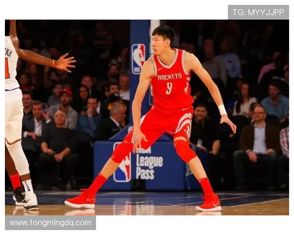 网球赛事迎来新星崛起,年轻选手突破自我刷新纪录,未来潜力无限 网球赛事迎来新星崛起,年轻选手突破自我刷新纪录,未来潜力无限