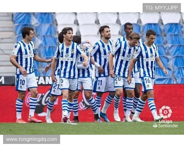 蓝月崛起之路曼城俱乐部从英伦劲旅到世界豪门的传奇篇章